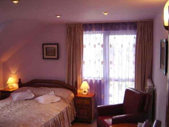 Hotel Cosmos Campulung Moldovenesc Bilik gambar